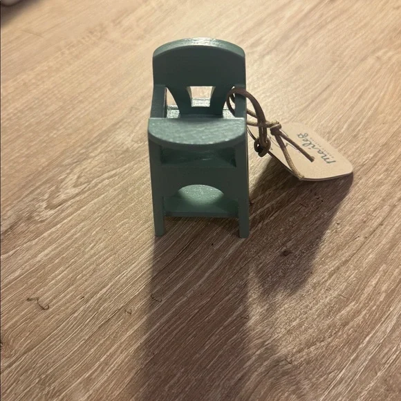 BNIB Maileg Mint Green Wooden High Chair! - Picture 5 of 12
